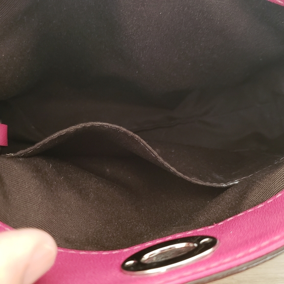 Coach wristlet - Picture 4 of 4